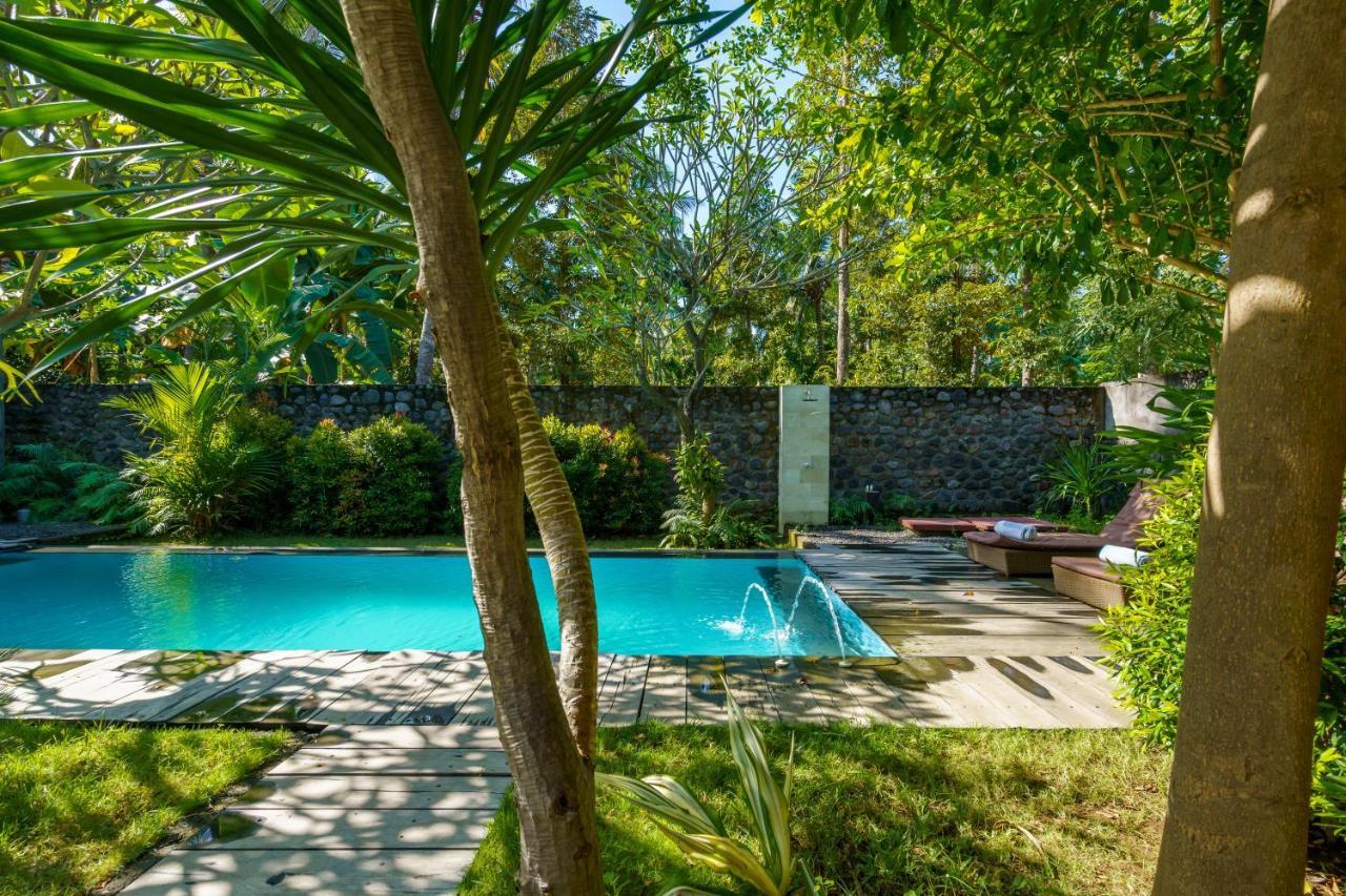 Coco Garden Pool Villas Kubutambahan  Bagian luar foto