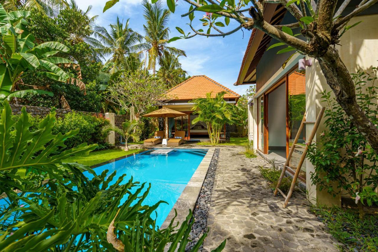 Coco Garden Pool Villas Kubutambahan  Bagian luar foto