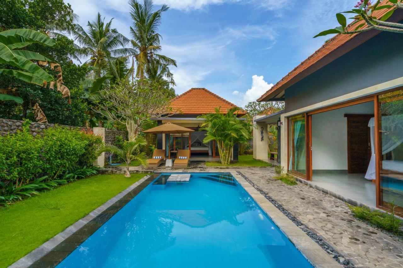 Coco Garden Pool Villas Kubutambahan  Bagian luar foto